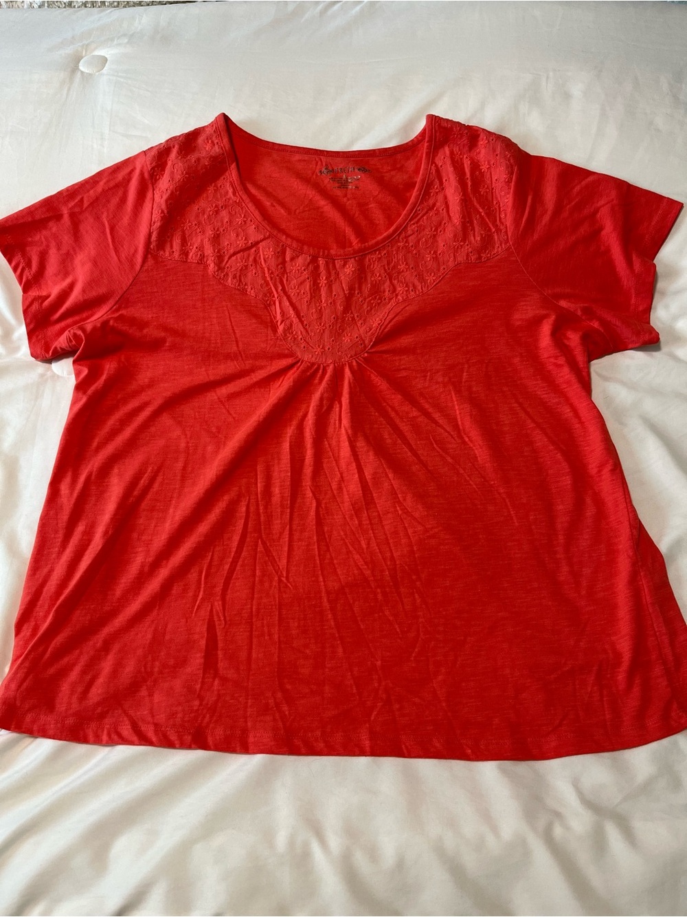 fresh Bright Red Short Sleeve Scoop Neck Top with Eyelet Yoke Size 2X